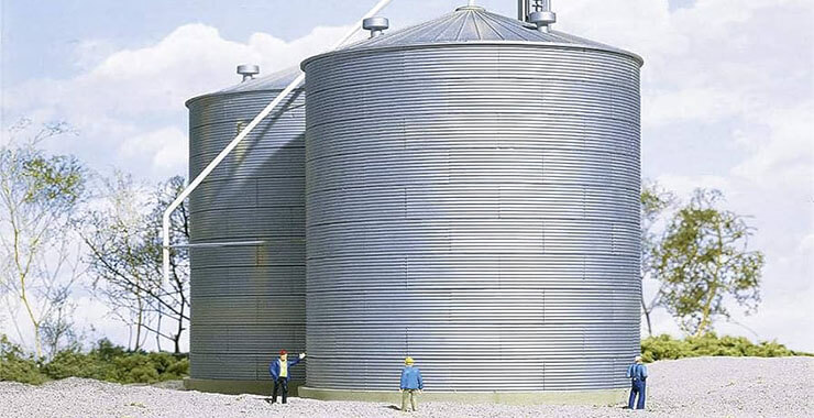 metal grain silo